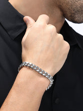 The Small-Chain Link Bracelet - Metallic Silver